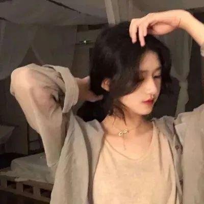 38岁的伊丽卡